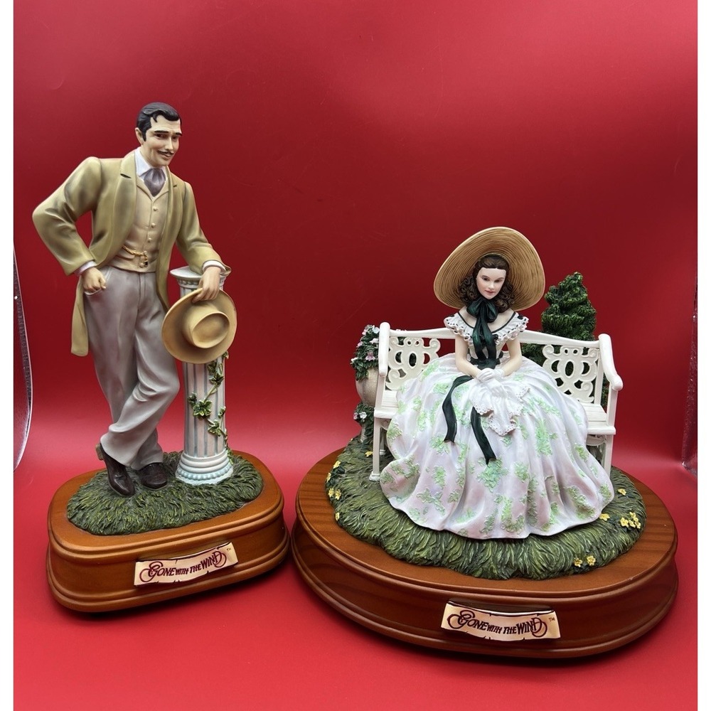 "Gone w The Wind" by San Francisco Music boxes Scarlett On Bench & Rhett -Work